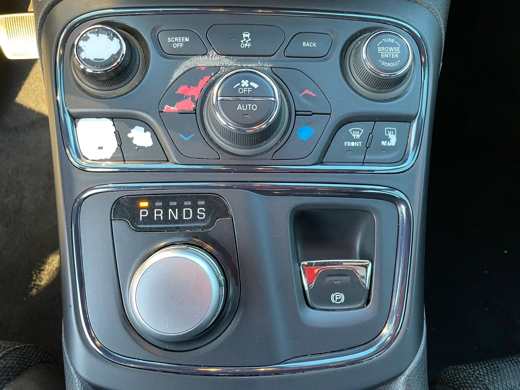 2015 CHRYSLER 200 200S — photo 15