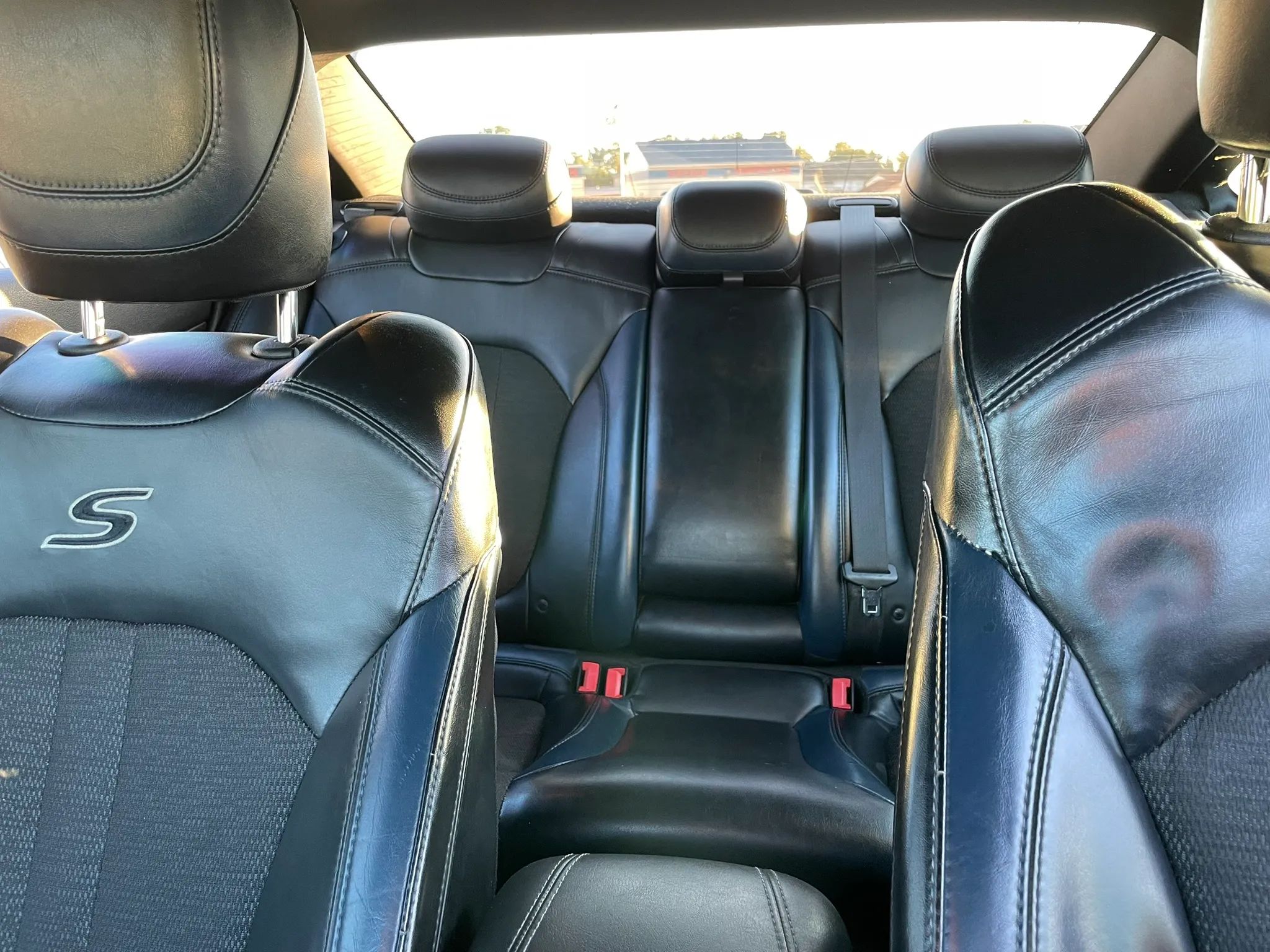 2015 CHRYSLER 200 200S — photo 19