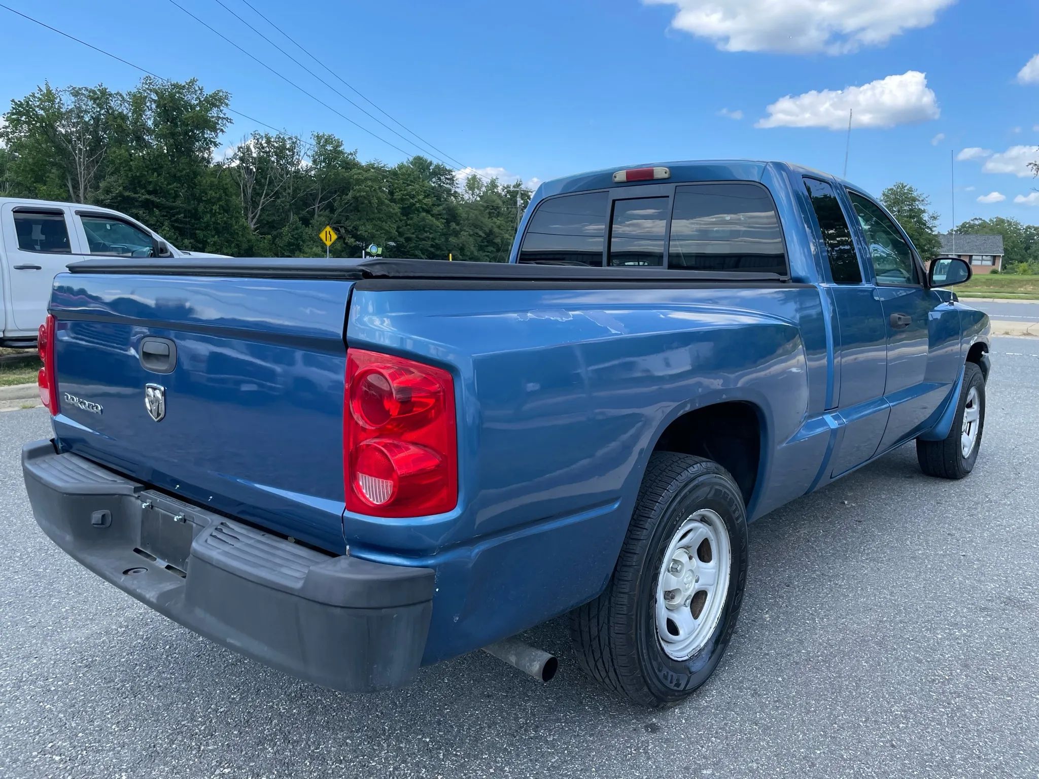 2005 DODGE Dakota