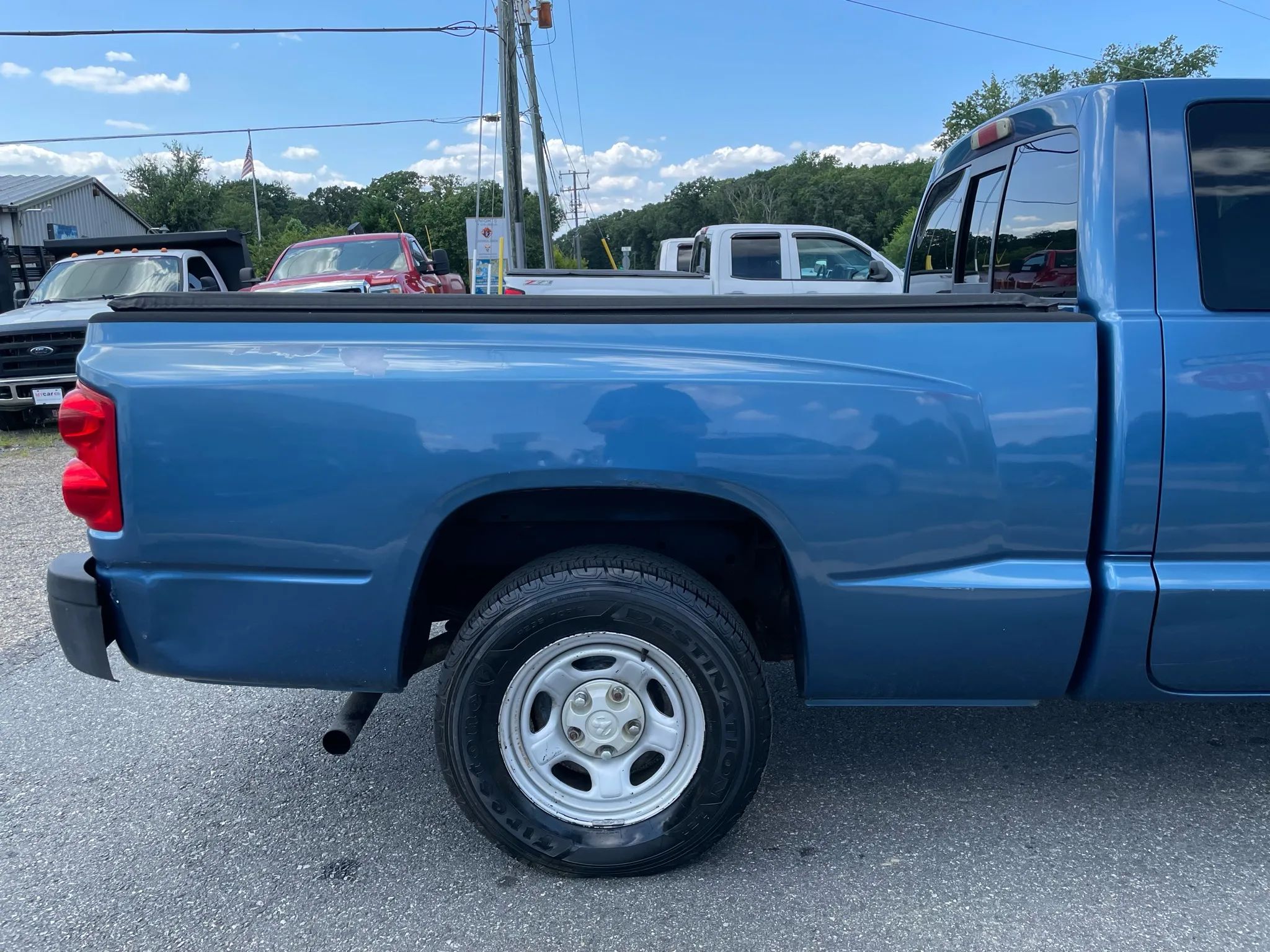 2005 DODGE Dakota