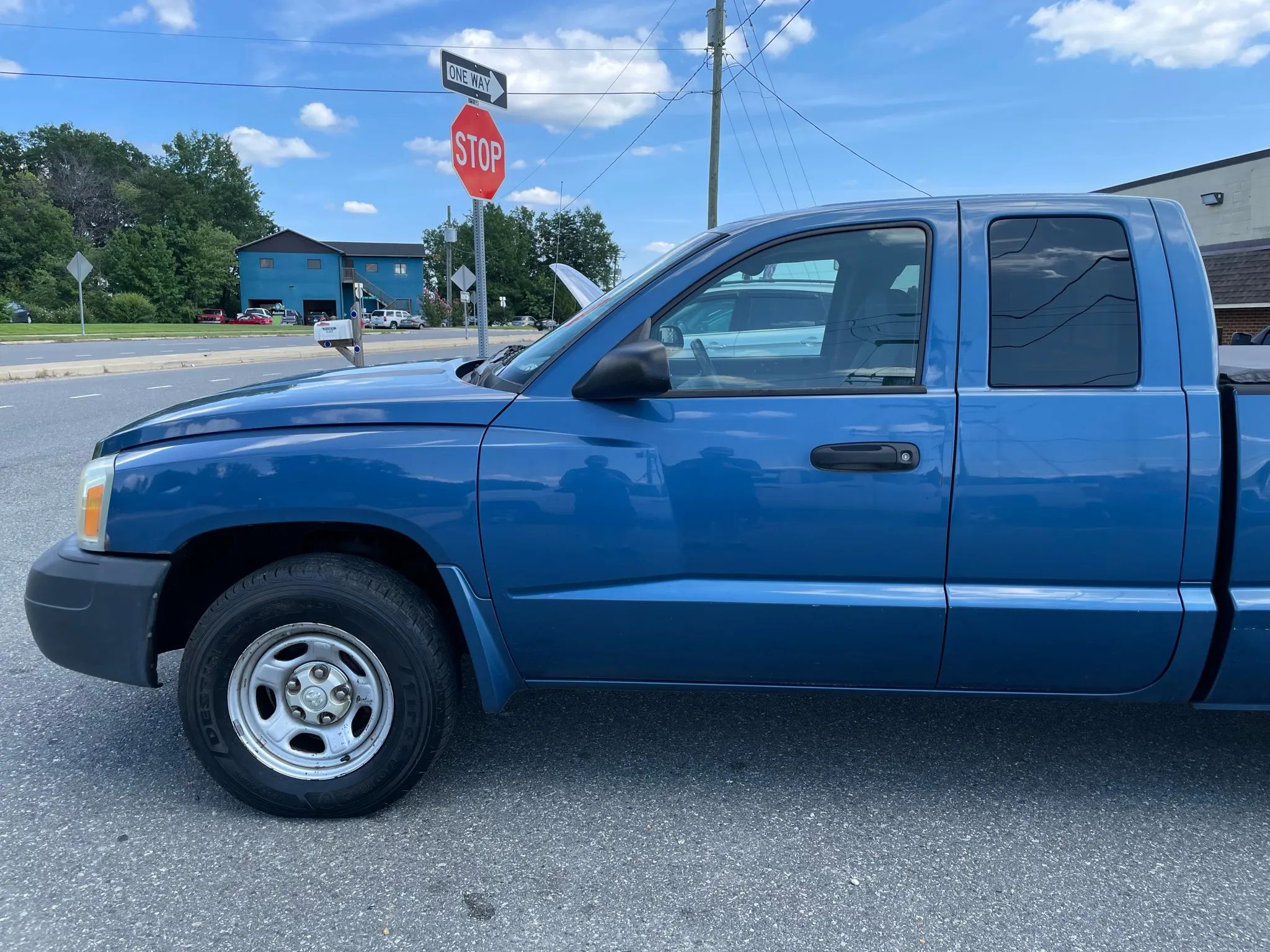 2005 DODGE Dakota