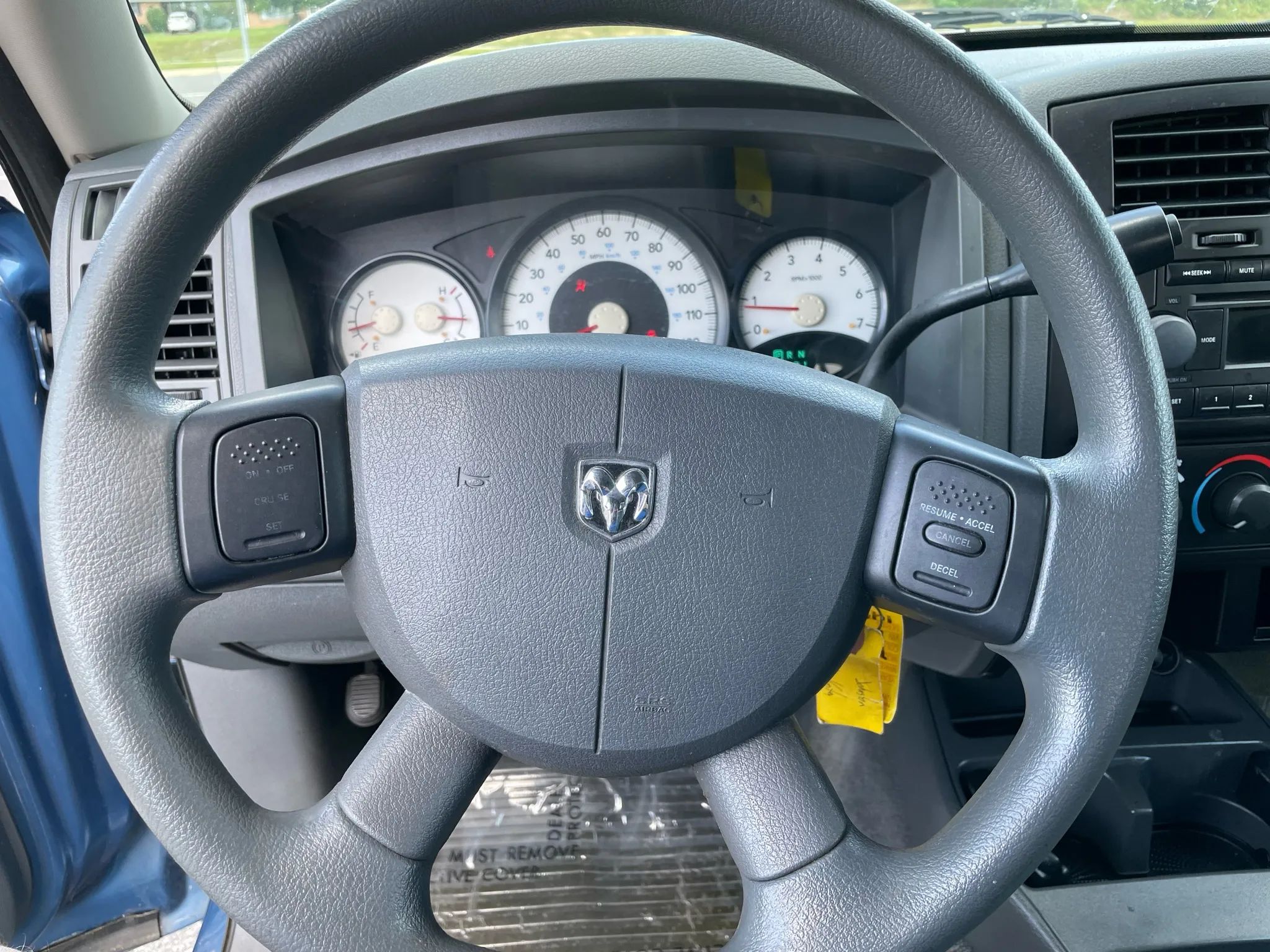 2005 DODGE Dakota