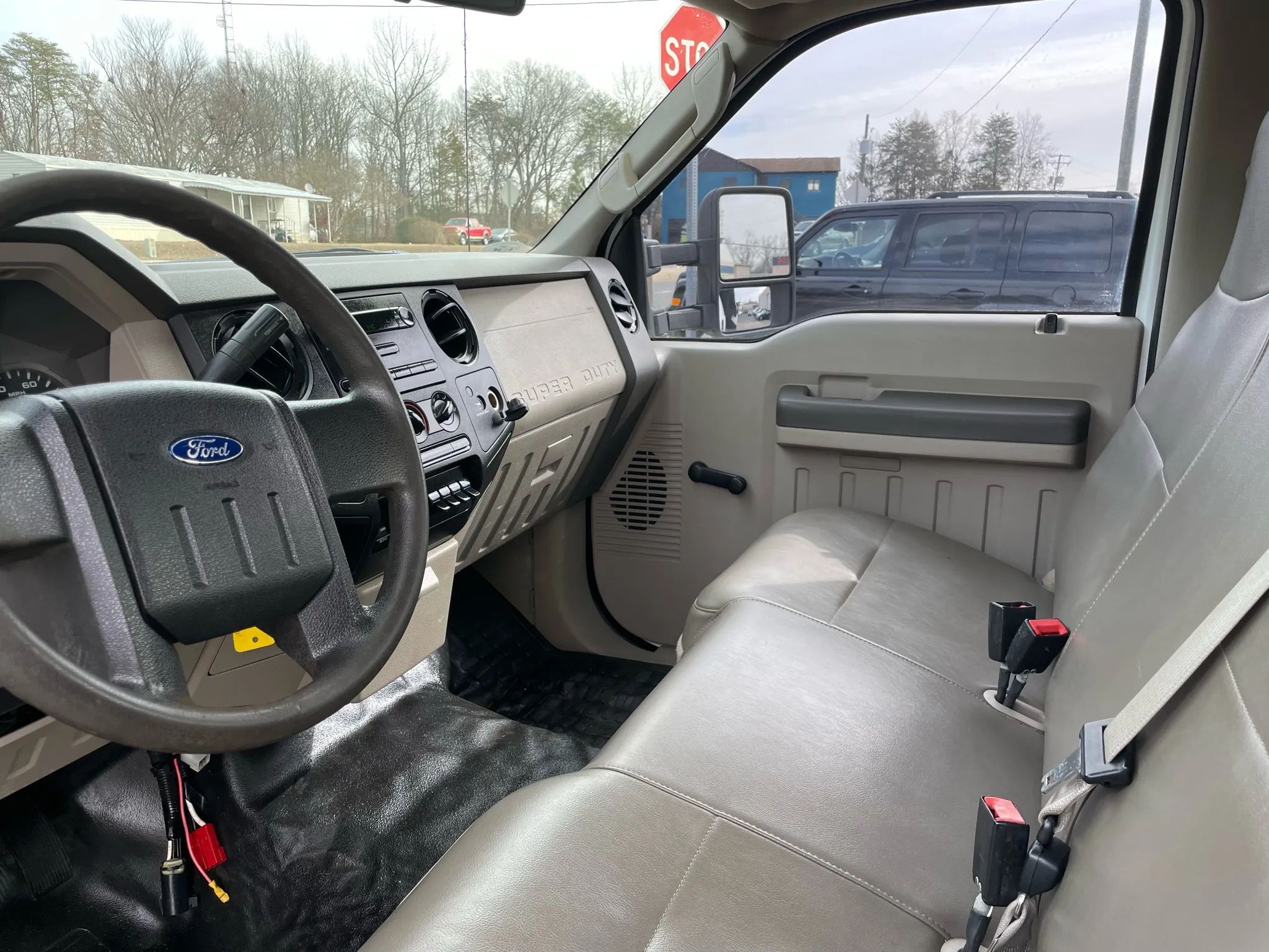 2008 Ford F350 Super Duty Regular Cab & Chassis