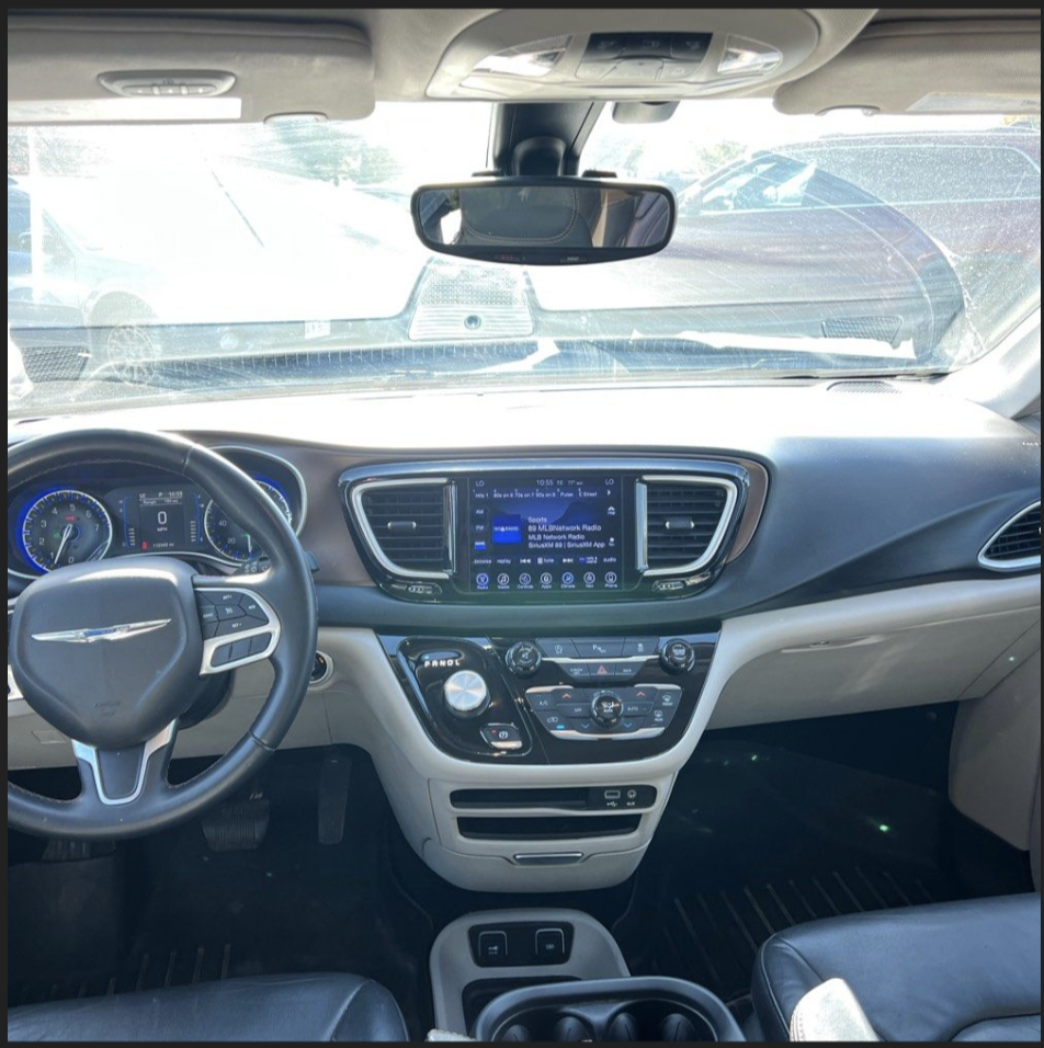 2017 CHRYSLER Pacifica