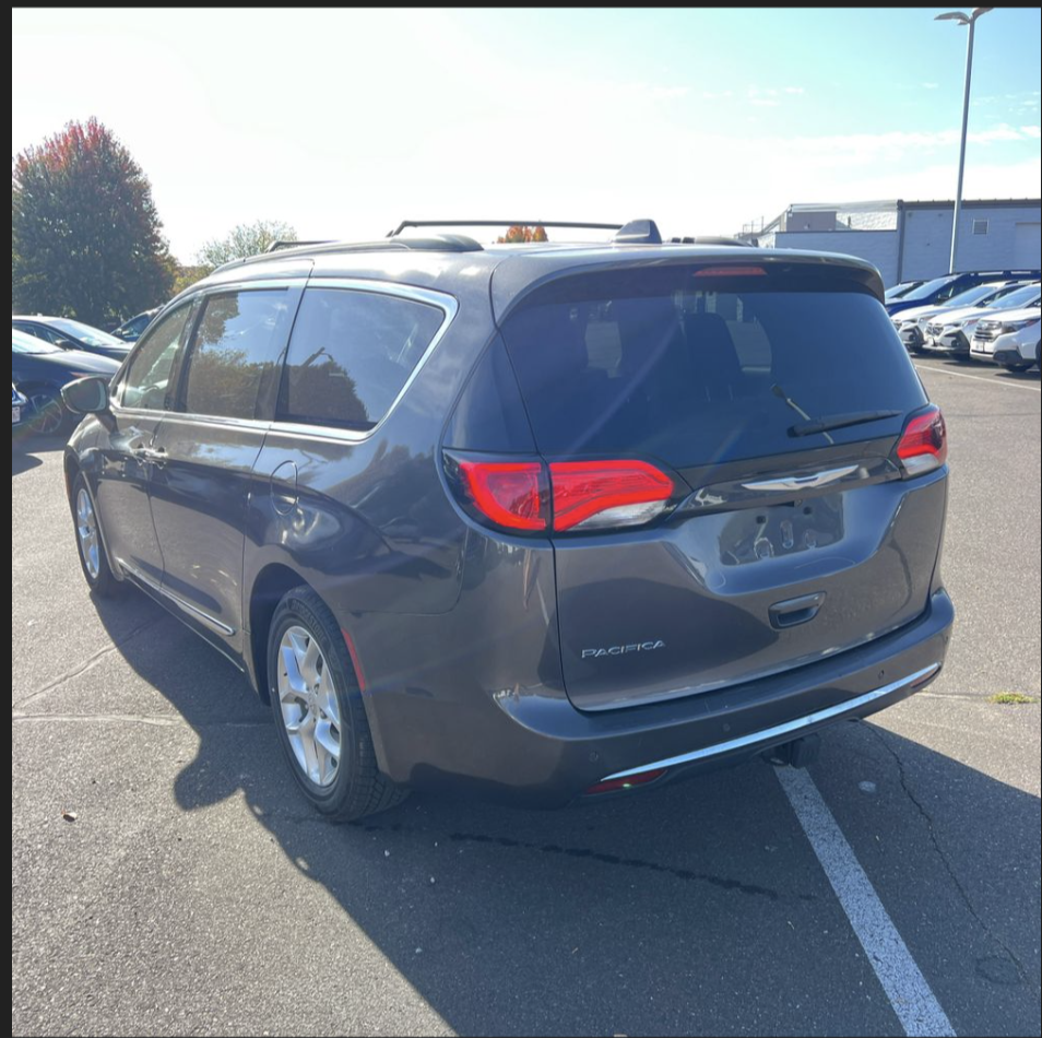 2017 CHRYSLER Pacifica