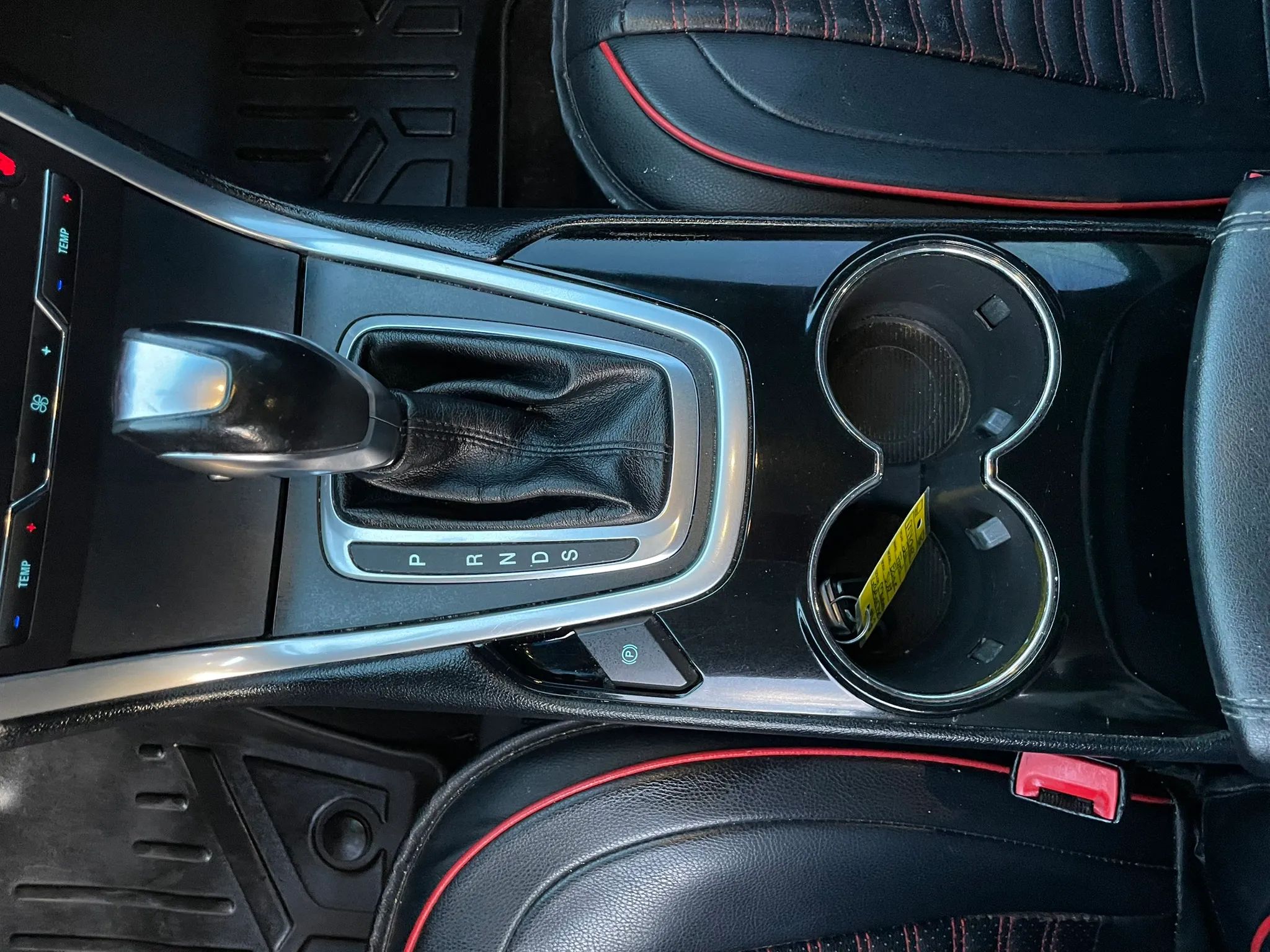 2016 FORD Edge