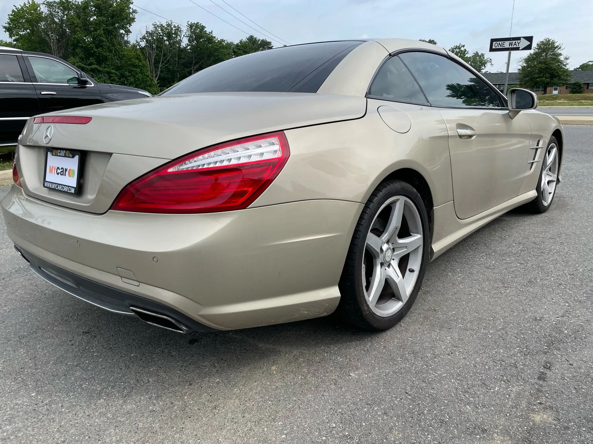 2013 MERCEDES-BENZ SL-Class