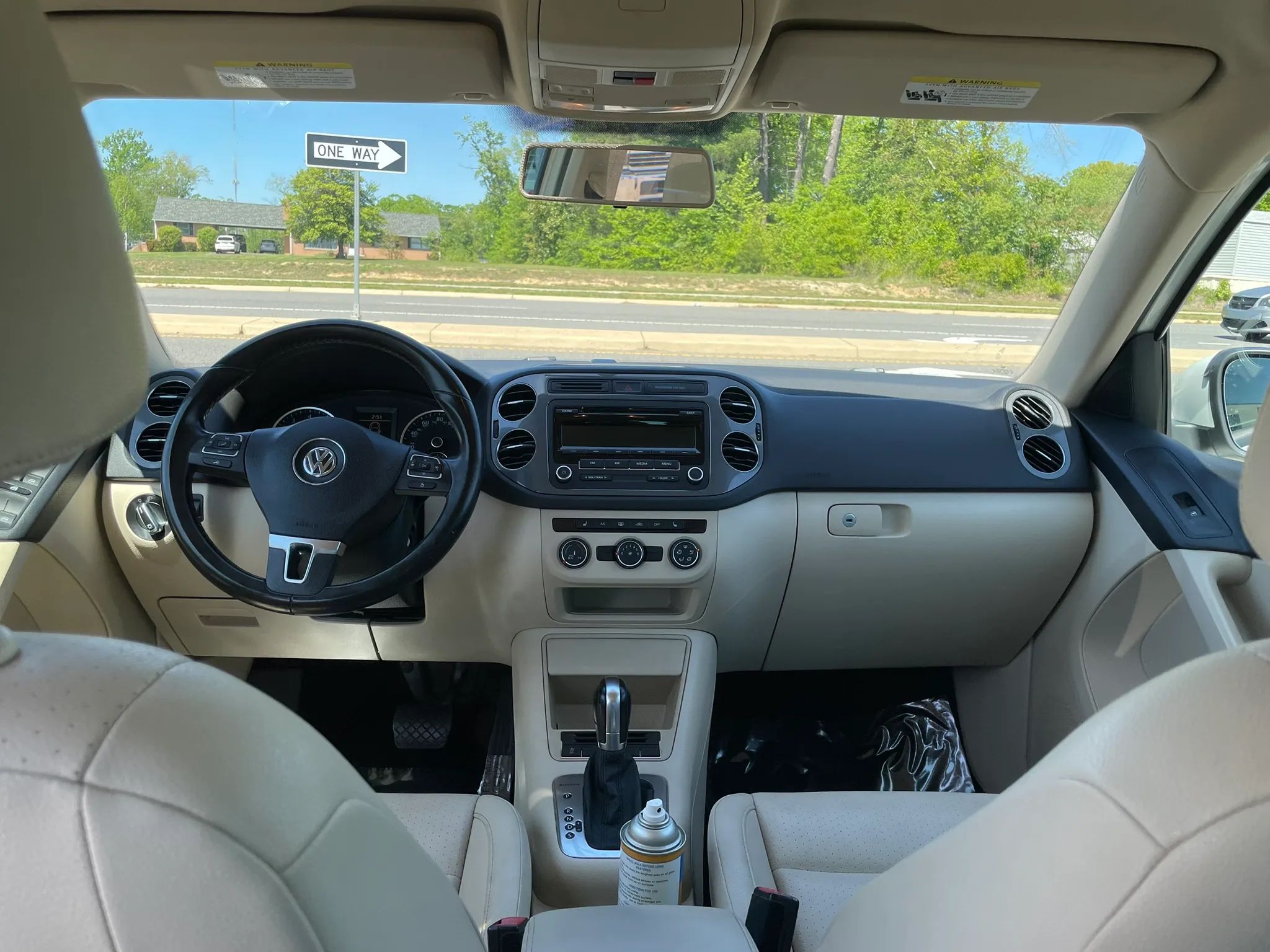 2014 VOLKSWAGEN Tiguan
