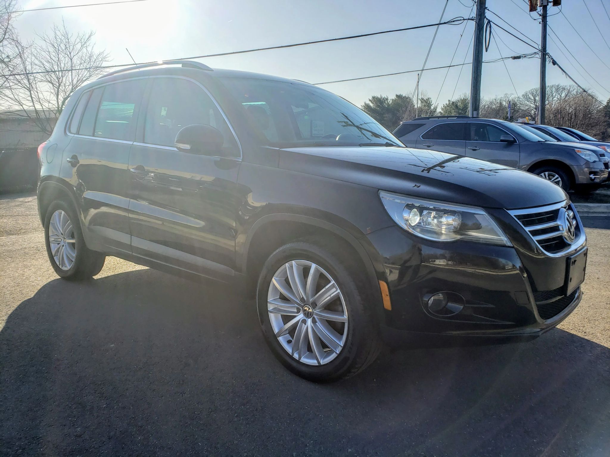 2010 VOLKSWAGEN Tiguan