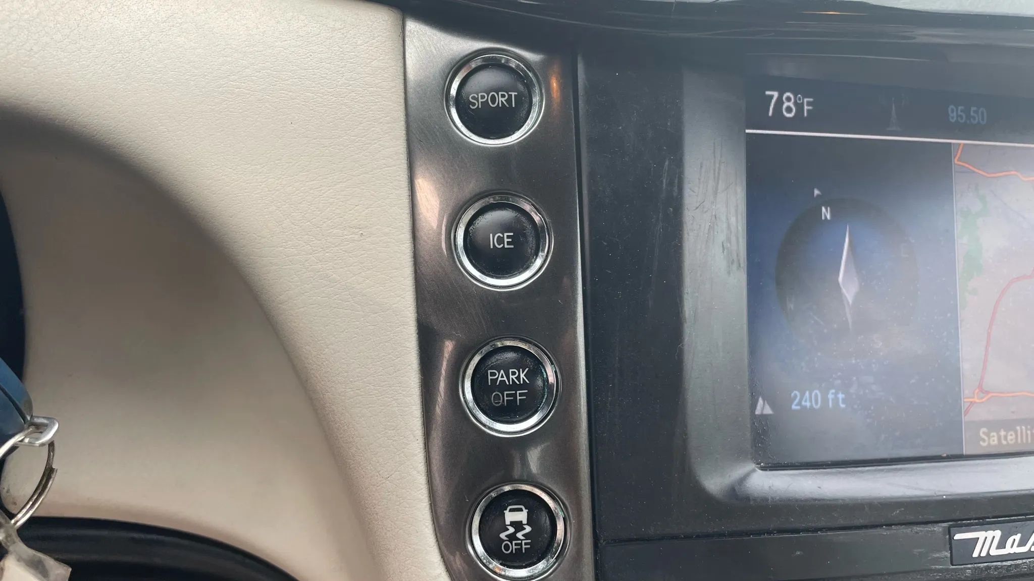 2013 MASERATI Granturismo